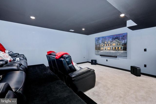 112 LAKE BLUFF COURT, Fredericksburg, VA 22406