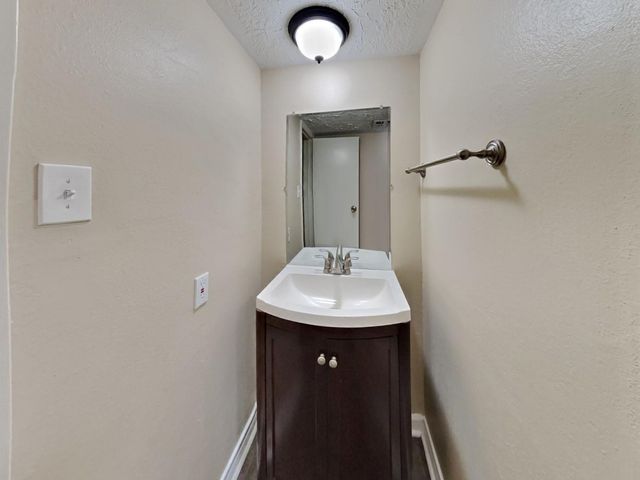 16014 Logan Rock Road, Houston, TX 77489