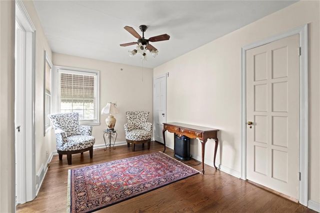 5324 Fairway Road, Fairway, KS 66205