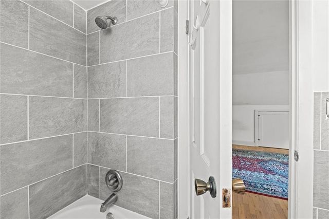 5324 Fairway Road, Fairway, KS 66205