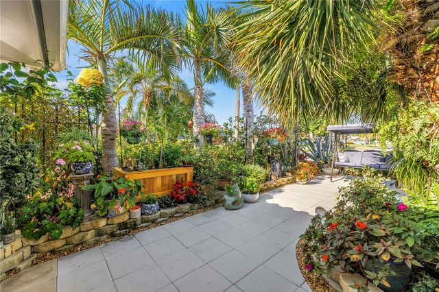 14261 PASSAGE WAY, Seminole, FL 33776