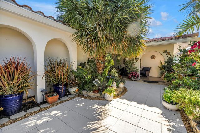 14261 PASSAGE WAY, Seminole, FL 33776