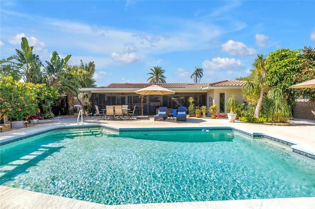14261 PASSAGE WAY, Seminole, FL 33776