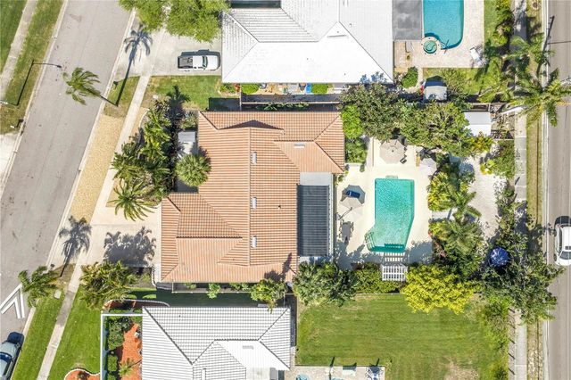 14261 PASSAGE WAY, Seminole, FL 33776