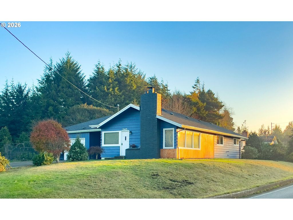 345 S CRESTLINE Dr, Waldport, OR 97394