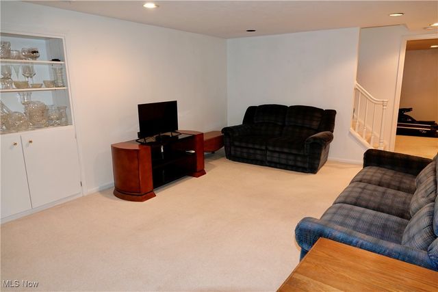 34105 Blue Heron Drive, Solon, OH 44139