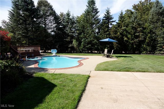 34105 Blue Heron Drive, Solon, OH 44139