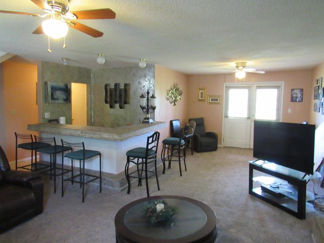 2861 Fairmount Ave, Wichita, KS 67220