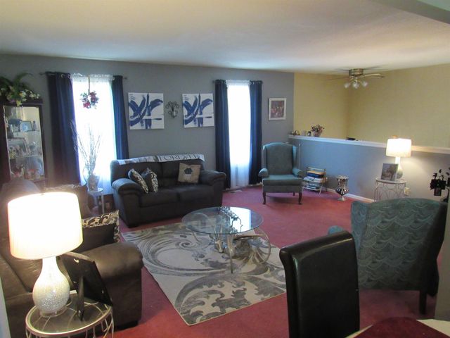 2861 Fairmount Ave, Wichita, KS 67220