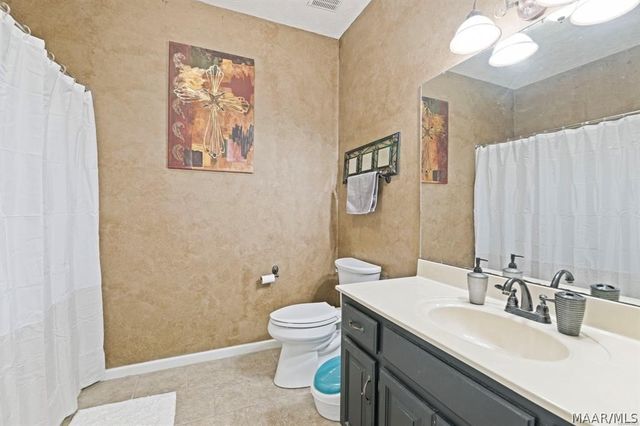 566 New Bingham Drive, Wetumpka, AL 36093