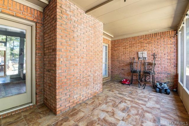 566 New Bingham Drive, Wetumpka, AL 36093