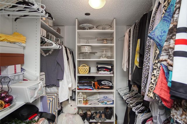 3510 Oaks Way 802, Pompano Beach, FL 33069