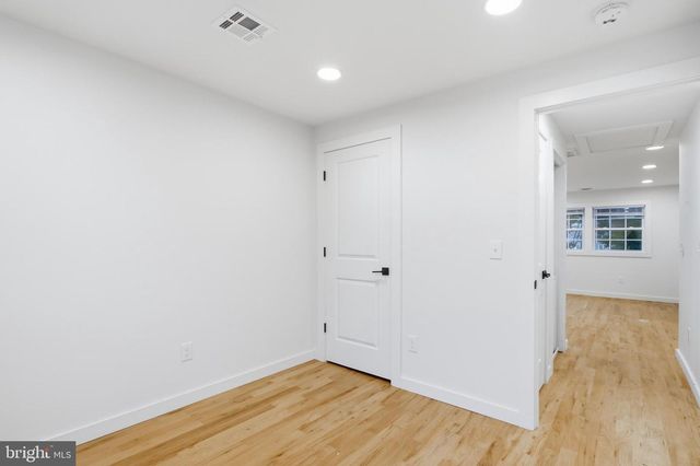 48 5 TH ST, Fords, NJ 08863