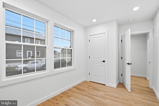48 5 TH ST, Fords, NJ 08863