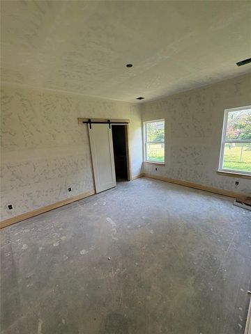 1292 Sue Lane, Choctaw, OK 73020