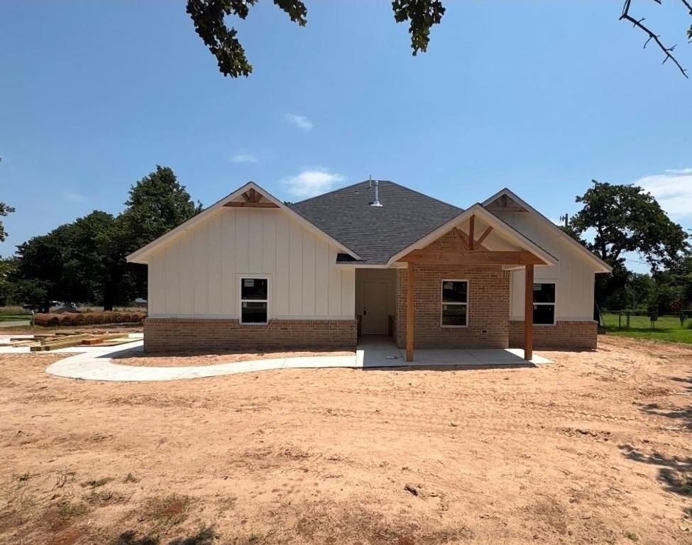 1292 Sue Lane, Choctaw, OK 73020