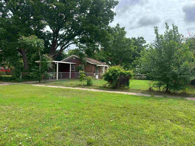1938 W Walker St., Wichita, KS 67213