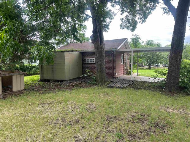 1938 W Walker St., Wichita, KS 67213