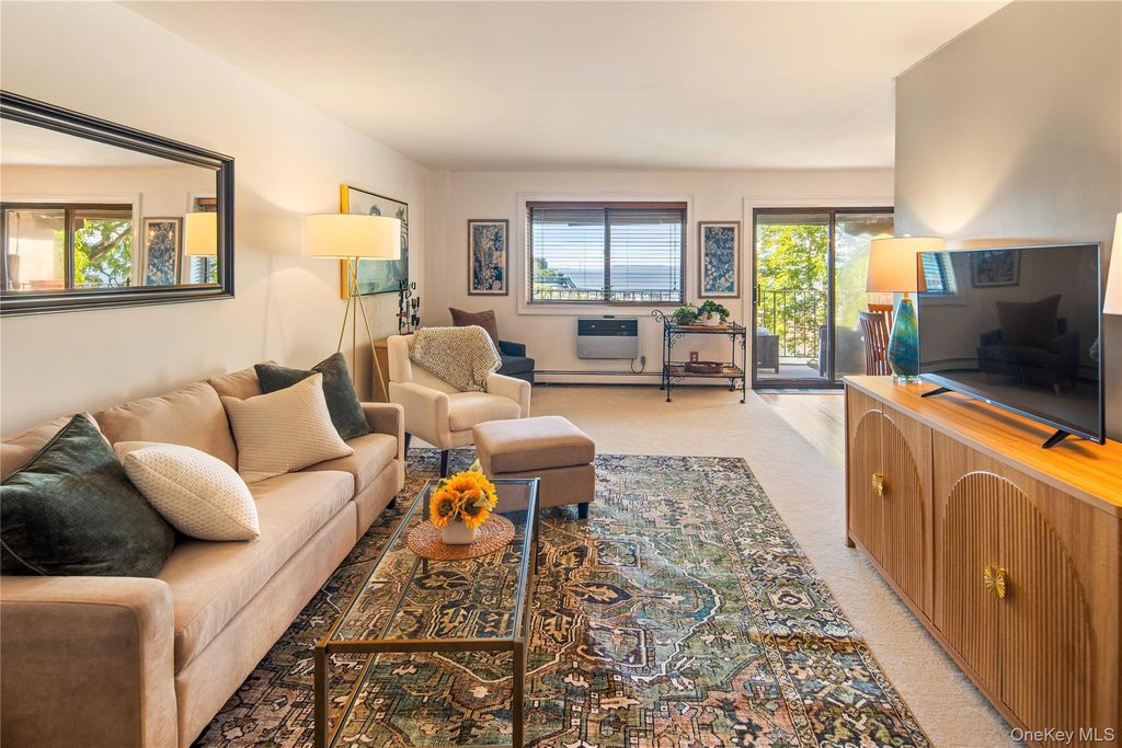 215 Kemeys Cove 215, Briarcliff Manor, NY 10510 — photo 2