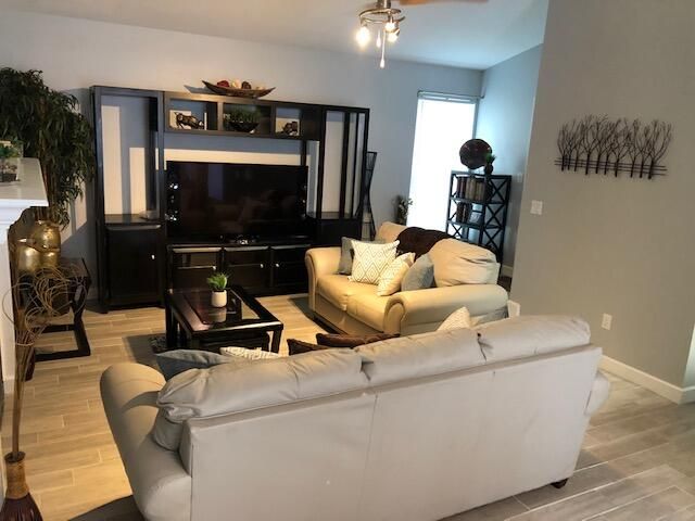 903 Lawton Court, Fort Walton Beach, FL 32547