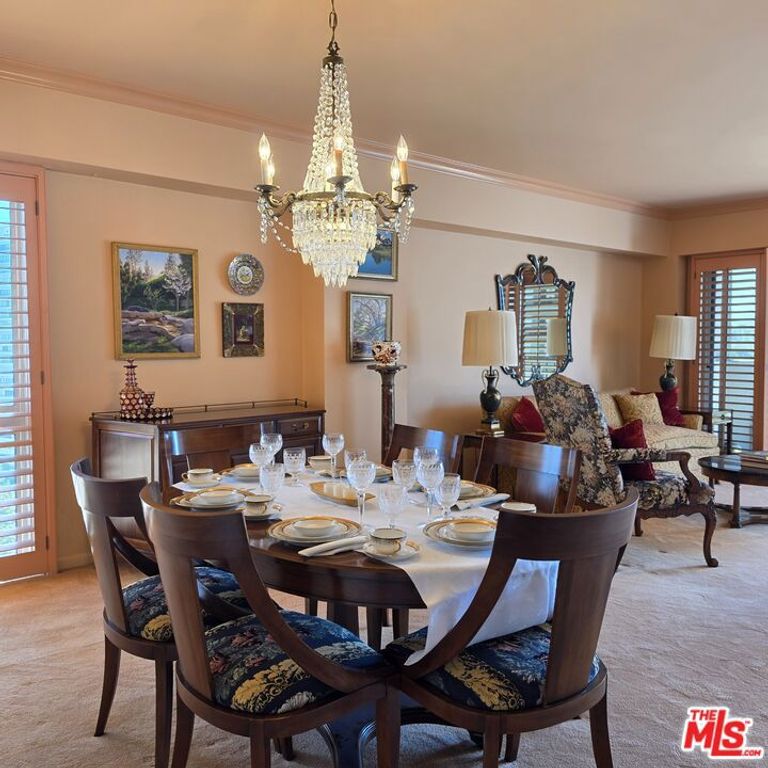 Image 17 of property listing at 10450 Wilshire Boulevard 10J, Los Angeles, CA 90024