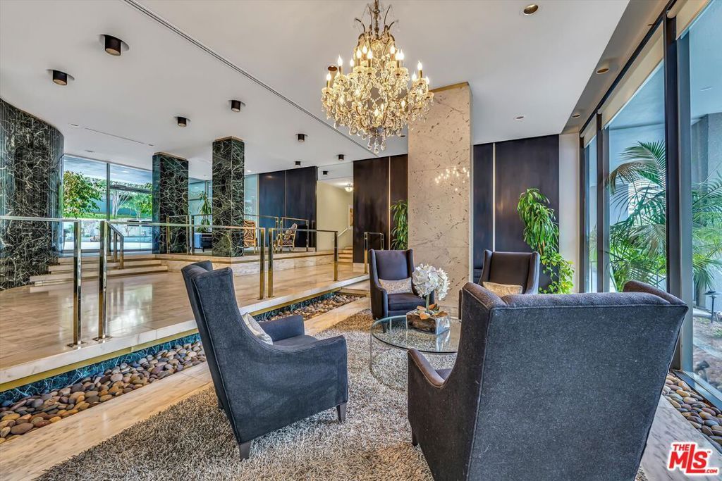 Image 41 of property listing at 10450 Wilshire Boulevard 10J, Los Angeles, CA 90024