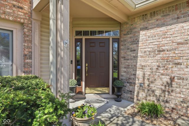 10503 Greenway Drive, Fishers, IN 46037