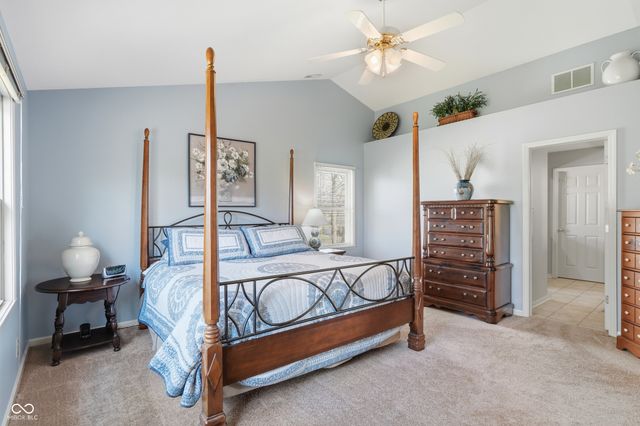 10503 Greenway Drive, Fishers, IN 46037