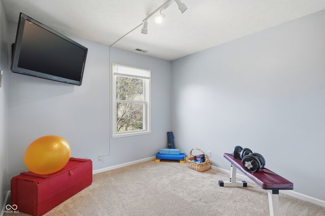 10503 Greenway Drive, Fishers, IN 46037