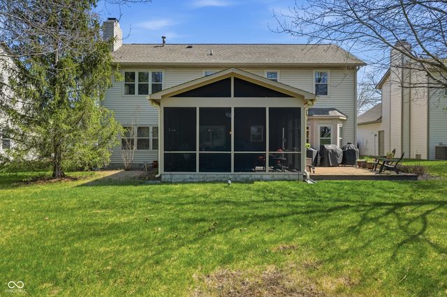10503 Greenway Drive, Fishers, IN 46037
