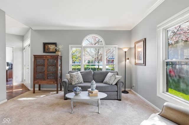 10503 Greenway Drive, Fishers, IN 46037