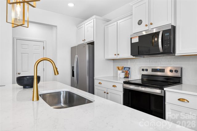 2413 Morgan Hills Drive 304, Albemarle, NC 28001