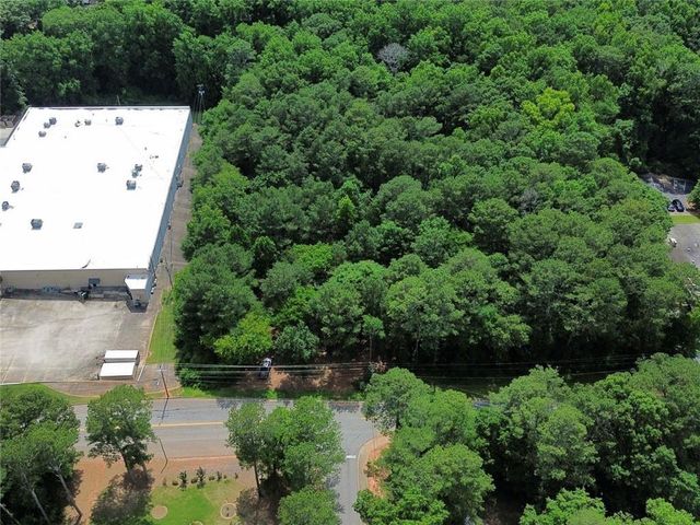 299 Plaza Drive, Monroe, GA 30655