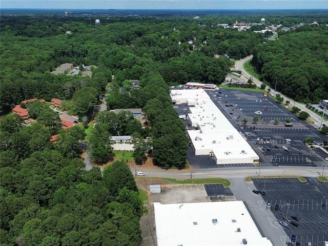 299 Plaza Drive, Monroe, GA 30655