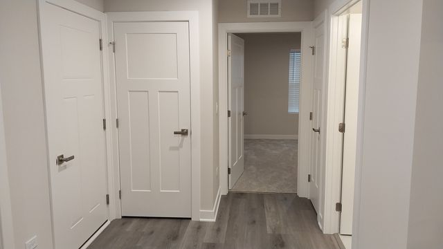 121 Cornerstone Drive, Hampshire, IL 60140
