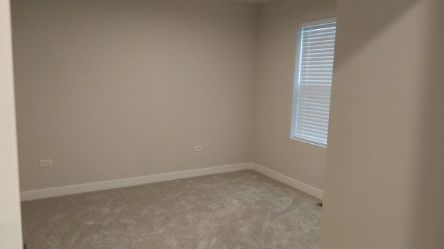 121 Cornerstone Drive, Hampshire, IL 60140
