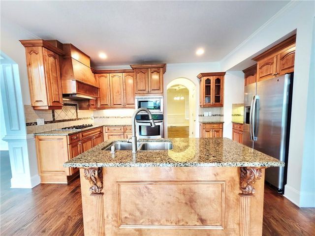 3306 Chastain Ridge Drive, Marietta, GA 30066