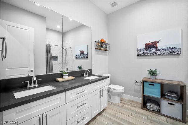 432 North Racetrack Road, Henderson, NV 89015