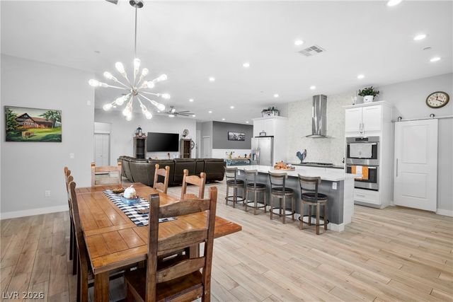 432 North Racetrack Road, Henderson, NV 89015