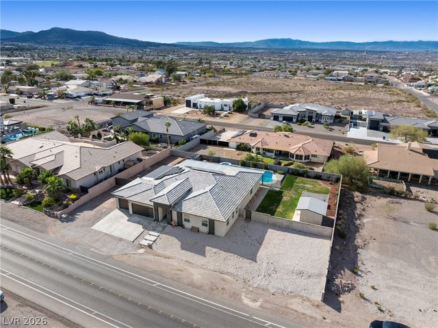 432 North Racetrack Road, Henderson, NV 89015