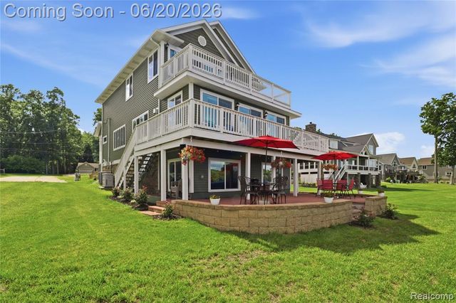 16289 Whitehead Drive, Linden, MI 48451