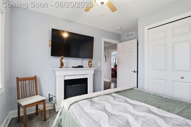 16289 Whitehead Drive, Linden, MI 48451