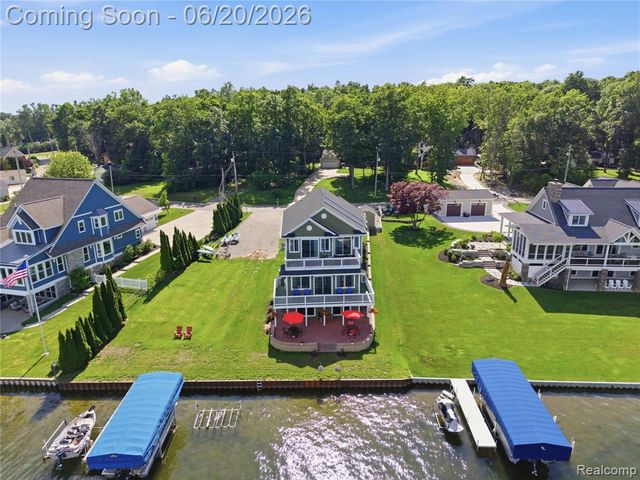 16289 Whitehead Drive, Linden, MI 48451