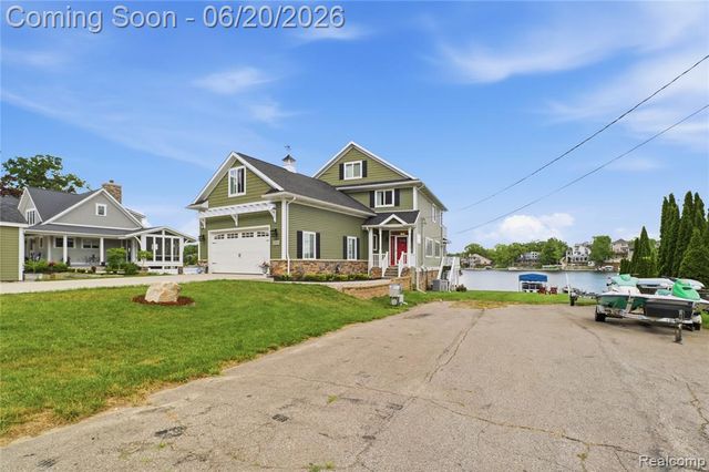 16289 Whitehead Drive, Linden, MI 48451