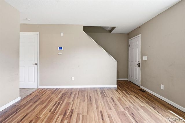 415 Hentschel Place, St Louis, MO 63135