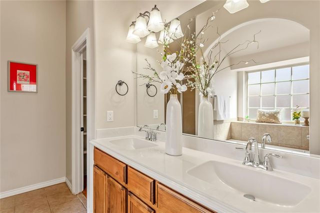 312 SW 170th Street, Oklahoma City, OK 73170