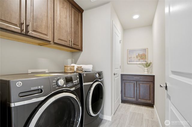 4313 235th Place SE, Bothell, WA 98021