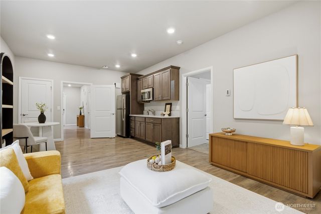 4313 235th Place SE, Bothell, WA 98021