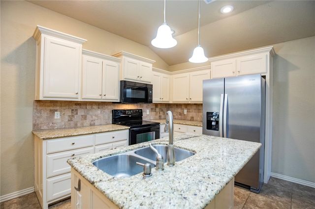 1903 SW Stonegrove Road, Bentonville, AR 72713