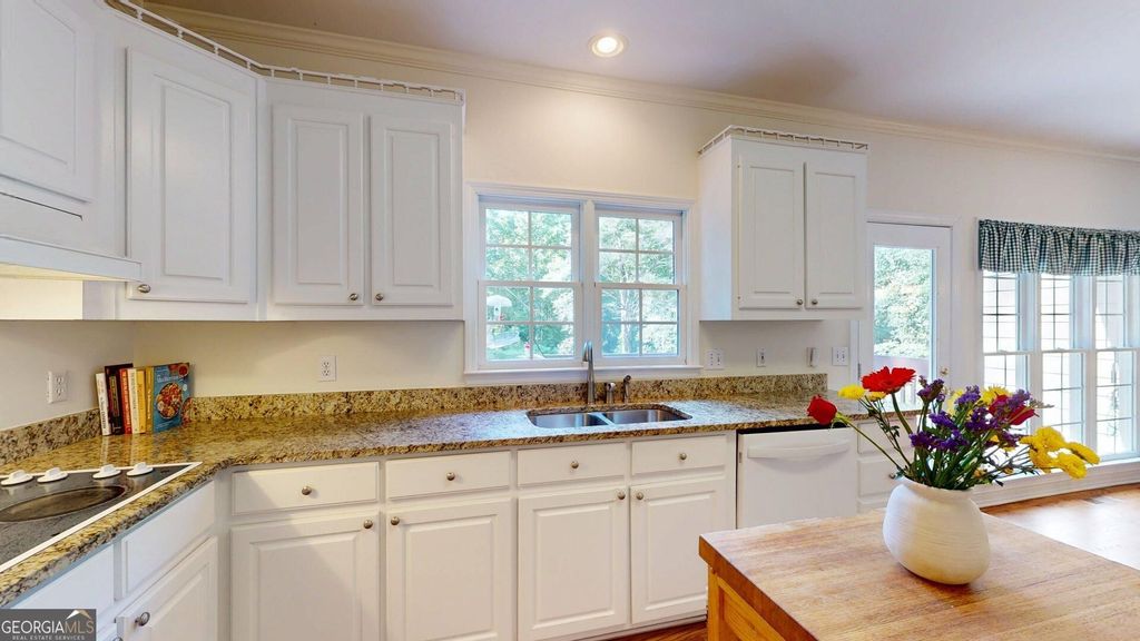 1555 Timberline Trace, Snellville, GA 30078 — photo 3